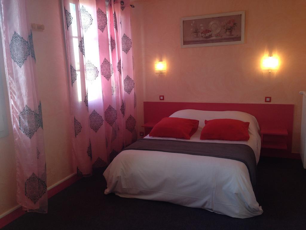 Family Hotel - Site Du Parc Jaunay-Clan Room photo