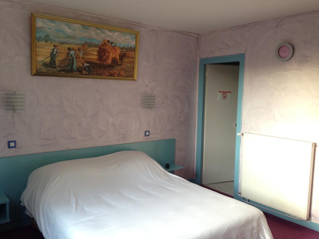 Family Hotel - Site Du Parc Jaunay-Clan Room photo